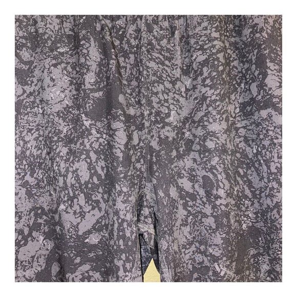 Zella Core Stretch Woven Shorts Men XL Dark Gray Marble Print Pull On Drawstring - Picture 5 of 10